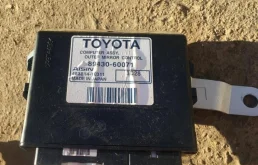 Блок управления зеркалами TOYOTA LAND CRUISER 200 2013 8943060071 4