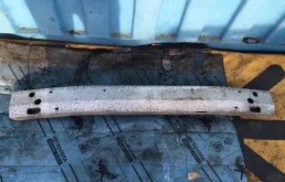 Усилитель переднего бампера Lexus RX-300/330/350/400h 2003-2009 2006 5213148051 3.5