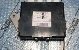 Блок управления Lexus RX-300/330/350/400h 2003-2009 8922248010