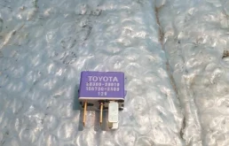 Реле TOYOTA LAND CRUISER 200 2830028010