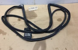Уплотнитель двери задней правой TOYOTA LAND CRUISER 200 2015 6787160110 URJ202 4.6 1UR-FE, задний правый