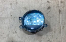 Фара противотуманная TOYOTA LAND CRUISER 200 2016 8121048051 URJ202 1VD-FTV 4.5, левая