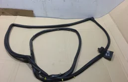 Уплотнитель двери задней левой TOYOTA LAND CRUISER 200 2018 6787260110 URJ202 1VD-FTV 4.5