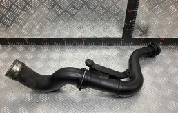Патрубок интеркулера Volkswagen Touran Touran I (1T) 2006-2010 рестайлинг 2007 2,0 TDi Дизель АКПП Минивэн.