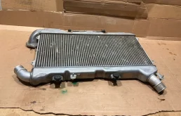 Интеркулер TOYOTA Land Cruiser 2018 1790051020 URJ202 4.5 1VD-FTV