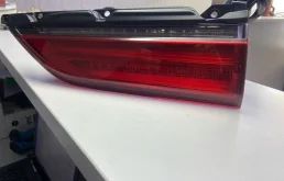 Фонарь задний внутренний правый LEXUS LX570 2017 8158160420 URJ202 3UR-FE 5.7, задний правый