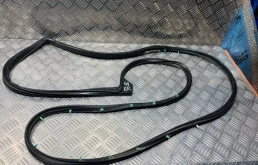 Уплотнитель двери TOYOTA LAND CRUISER PRADO 2010 6787160130 KDJ150 1KDFTV, задний правый