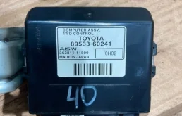 Блок управления полным приводом TOYOTA Land Cruiser 2010 8953360241 URJ200 1VD-FTV 4.5
