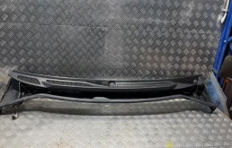 Жабо TOYOTA Land Cruiser 2015 5570860191 URJ200 1VD-FTV 4.5