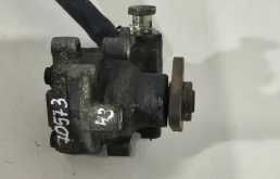 Насос гидроусилителя руля 7L8422154E  3.0 TDI Audi