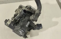 Помпа 06L121111H  2.0 Турбо бензин Audi