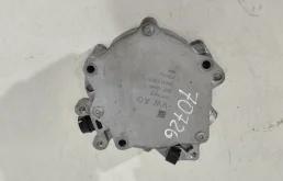 Насос вакуумный 06K145100B  2.0 Турбо бензин Audi
