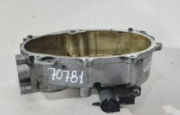 Крышка распредвала 06F103530G  2.0 Турбо бензин Audi