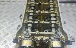 Головка блока цилиндров Toyota Corolla 1110139686 E150 1ZRFE