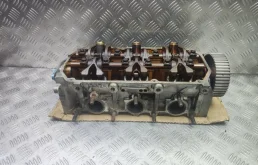 Головка блока цилиндров Mitsubishi Pajero 3 MD307677 V75W 6G74