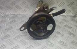 Насос ГУРа Mazda MPV L08132650D LW FS