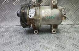Компрессор кондиционера Nissan Navara 92600EB70A D40 YD25