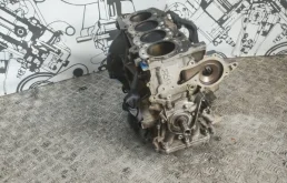 Блок цилиндров Ford Focus 2 1806559 MK2 HXDA