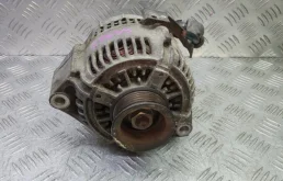 Генератор Toyota Crown Majesta 2706046330 JZS175 2JZFSE