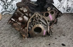 Блок цилиндров Toyota Land Cruiser 1140051020 200 1VDFTV