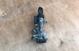 Замок зажигания для Honda Civic на фотографиях