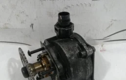 Вакуумный усилитель тормозов для BMW X3 на фотографиях