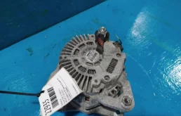 Генератор для Nissan Tiida на фотографиях