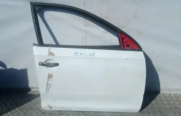 Дверь передняя правая 5JA831052C SKODA RAPID (2012-2017) 2013 1.6 TDi