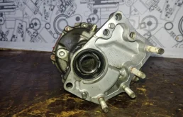 Редуктор переднего моста для Toyota RAV4 на фотографиях