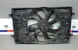 Вентилятор радиатора 5Q0121207AG SEAT LEON 3 (2012-2015) 2013 1.8 TSI