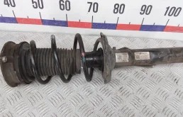 Стойка передняя левая 5WA413031CJ, 5Q0411105GH, 5Q0412331F SKODA OCTAVIA A8 (2019-2025) 2024 1.0 TSi