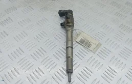 Форсунка дизельная 03L130277B SKODA YETI 1 (2010-2018) 2012 1.6 TDI КПП 5ст.