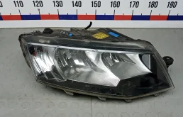 Фара правая 5E2941018 SKODA OCTAVIA A7 (2013-2020) 2015 1.6 TDI АКПП