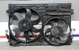 Вентилятор радиатора 1K0121207BC SKODA SUPERB 2 (2009-2015) 2010 2.0 D TDI КПП 6ст.