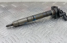 Форсунка дизельная 03L130277, 0445116030, 03L130855 VOLKSWAGEN PASSAT B6 (2008-2011) 2008 2.0 D TDI CR КПП 6ст.