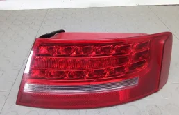 Фонарь задний правый 8T8945096D AUDI A5 1 (2007-2015) 2009 2.0 D TDI CR
