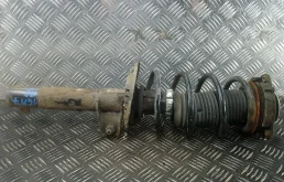 Стойка передняя правая 1K0413031BF, 1K0411105AQ, 1K0412331B SKODA OCTAVIA A5 (2009-2012) 2012 1.6 TDi