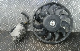 Вентилятор радиатора 8E0959501F AUDI A4 B6 (2000-2004) 2004 2.5 TDi quatro КПП 6ст.