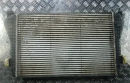 Радиатор интеркулера 3C0145805AM VOLKSWAGEN PASSAT B7 (2010-2017) 2013 2.0 D TDI CR КПП 6ст.