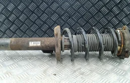 Стойка передняя правая 1T0413031DN, 1K0411105BC, 1K0412331B VOLKSWAGEN GOLF PLUS (2004-2007) 2006 1.9 TDi PD КПП 5ст.