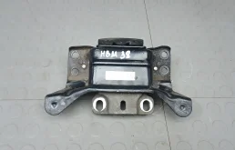 Подушка двигателя дизельная 5Q0199555BG, 5Q0199555R VOLKSWAGEN PASSAT B8 (2014-2023) 2015 1.6 TDI КПП 6ст.