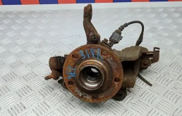 Ступица передняя правая 1K0407256AA, 5K0498621 VOLKSWAGEN CADDY 3 (2003-2007) 2004 1.9 TDi PD КПП 5ст.