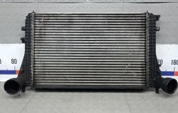 Радиатор интеркулера 1K0145803T VOLKSWAGEN GOLF 6 (2008-2012) 2009 2.0 D TDI CR КПП 5ст.