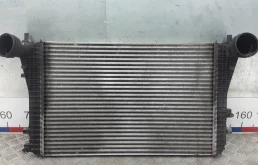 Радиатор интеркулера 3C0145805P VOLKSWAGEN TIGUAN 1 (2007-2011) 2008 2.0 D TDI CR КПП 6ст.