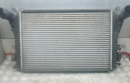 Радиатор интеркулера 1K0145803BM SKODA YETI 1 (2009-2013) 2012 2.0 D TDI КПП 5ст.