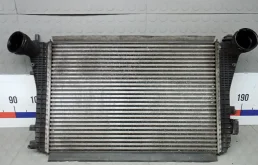 Радиатор интеркулера 3C0145805P VOLKSWAGEN PASSAT B6 (2005-2009) 2008 2.0 TDi PD КПП 6ст.