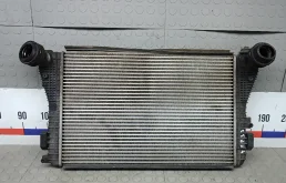 Радиатор интеркулера 1K0145803T SKODA OCTAVIA A5 (2006-2010) 2007 1.9 D TDI PD КПП 5ст.