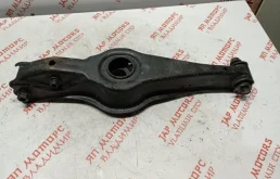 Рычаг задний левый нижний для Suzuki Grand Vitara 2012 года на фотографиях