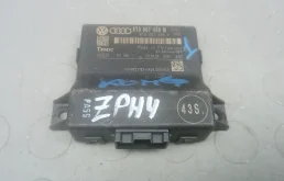 Блок комфорта 8t0907468m AUDI A5 1 (2007-2015) 2009 2.0 TFSI
