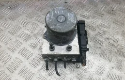 Блок ABS 476609U06B NISSAN NOTE E11 (2009-2013) 2010 1.6  КПП 5ст.